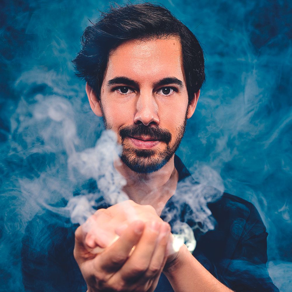 Portraitaufnahme von Alexander Merk